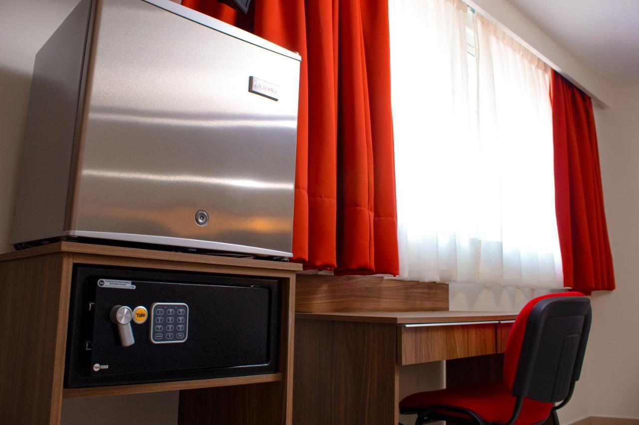 La Casa Del Reloj - Zona De Hospitales Otel Meksika Dış mekan fotoğraf