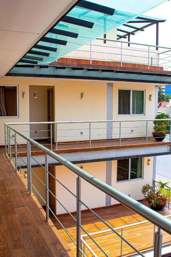 La Casa Del Reloj - Zona De Hospitales Otel Meksika Dış mekan fotoğraf