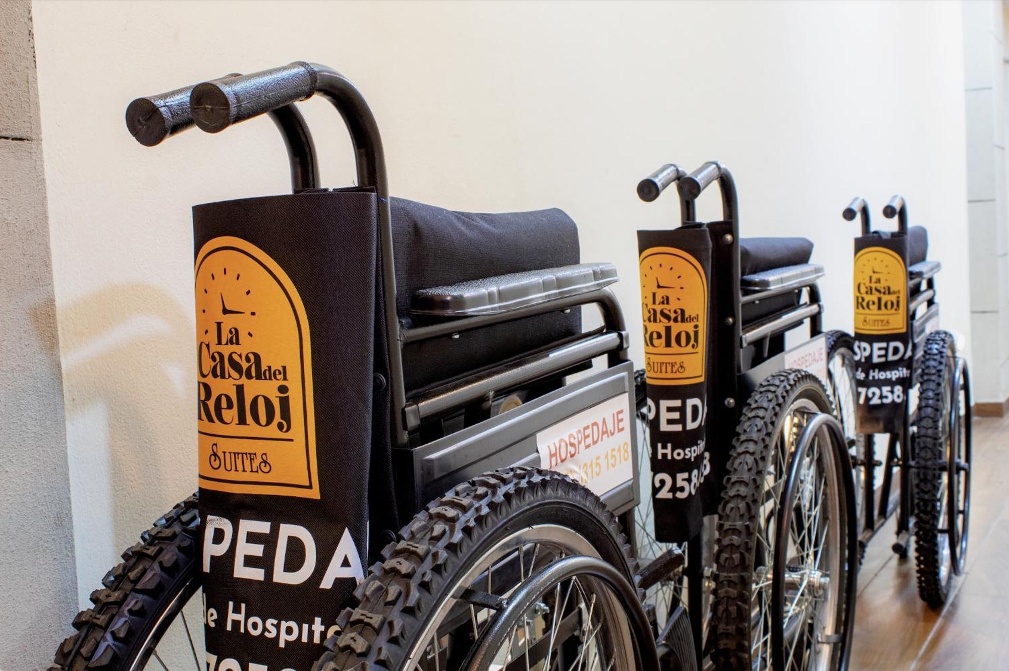 La Casa Del Reloj - Zona De Hospitales Otel Meksika Dış mekan fotoğraf