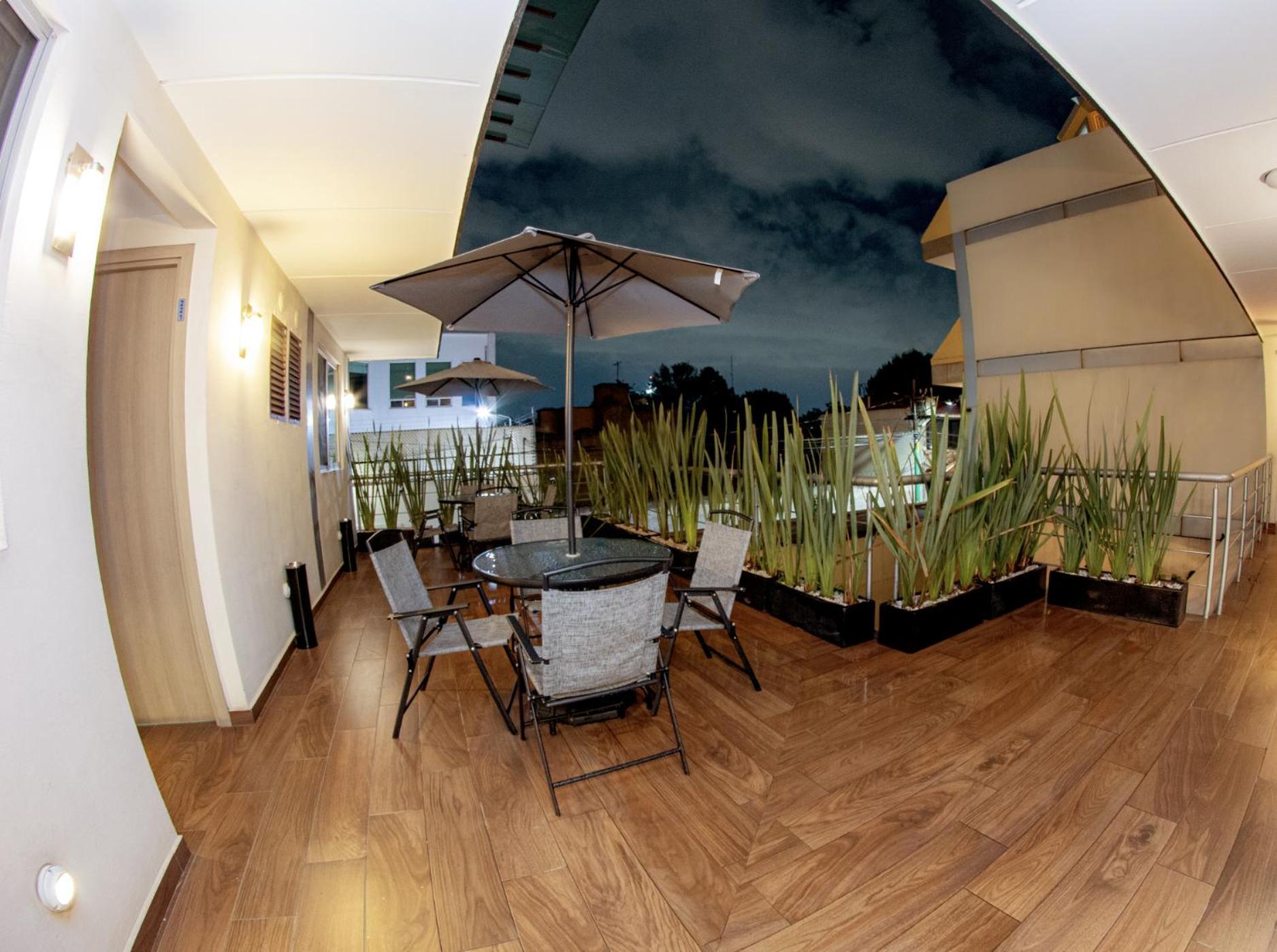 La Casa Del Reloj - Zona De Hospitales Otel Meksika Dış mekan fotoğraf